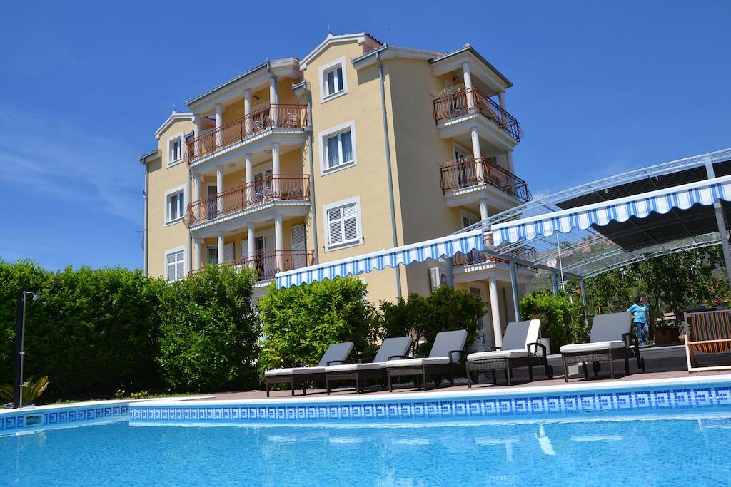 Mary Apartman *