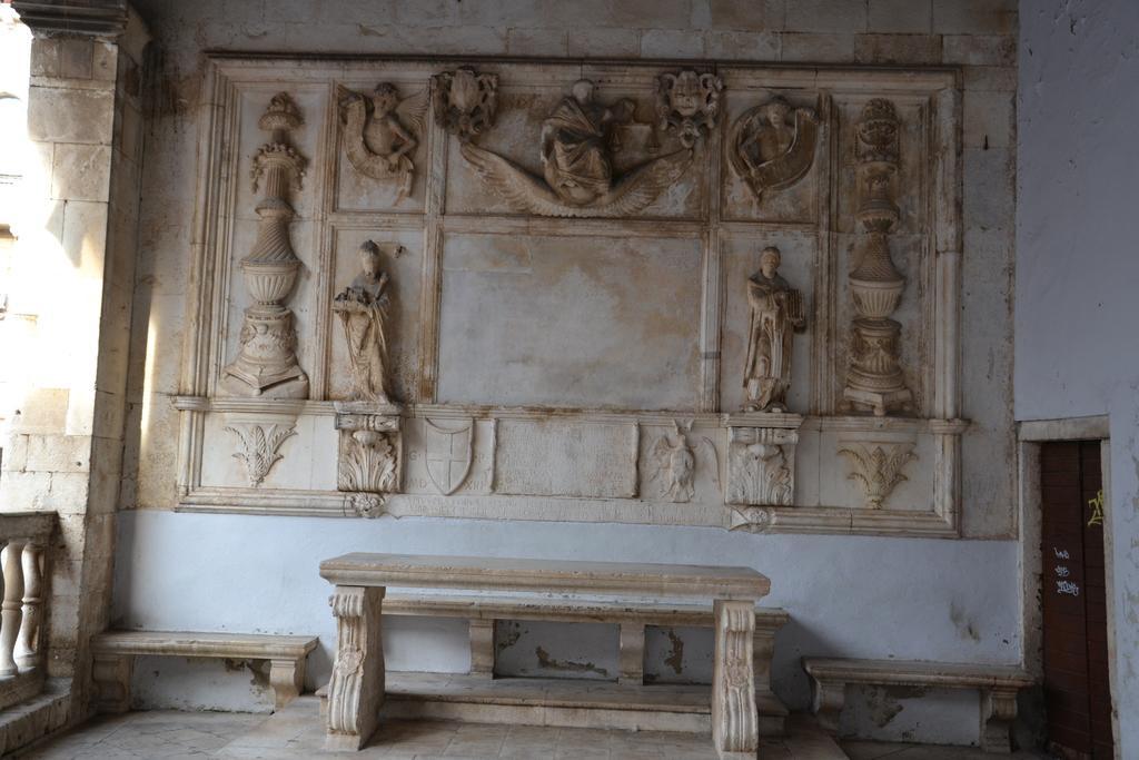 Mary * Trogir