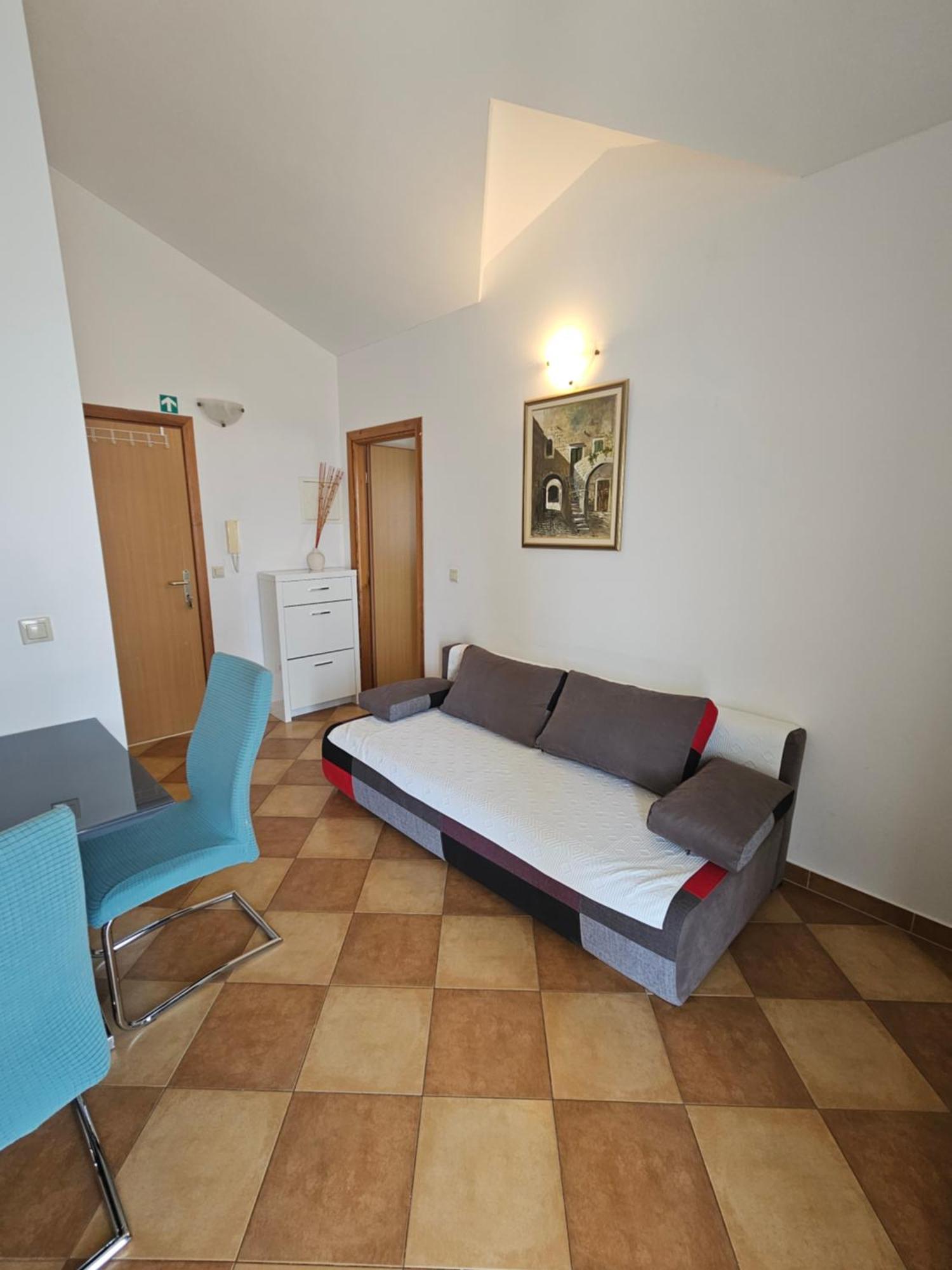Mary Apartman *