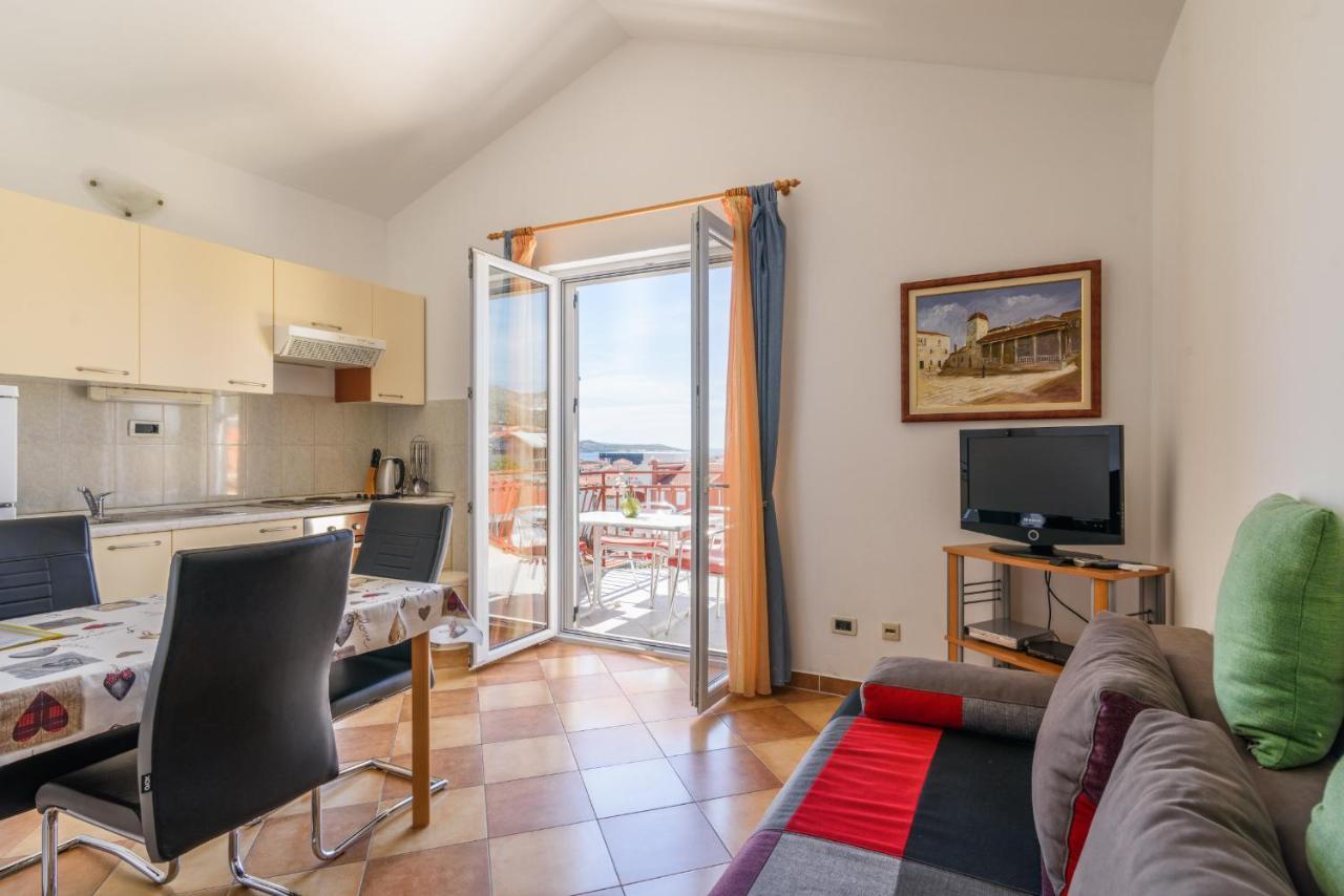 Apartment Mary Trogir