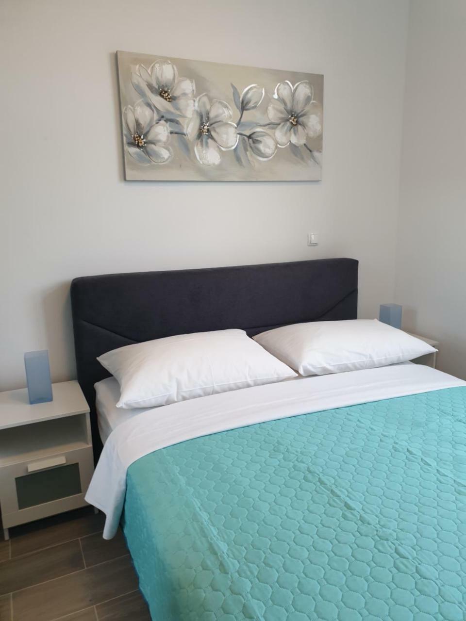 Mary Apartment